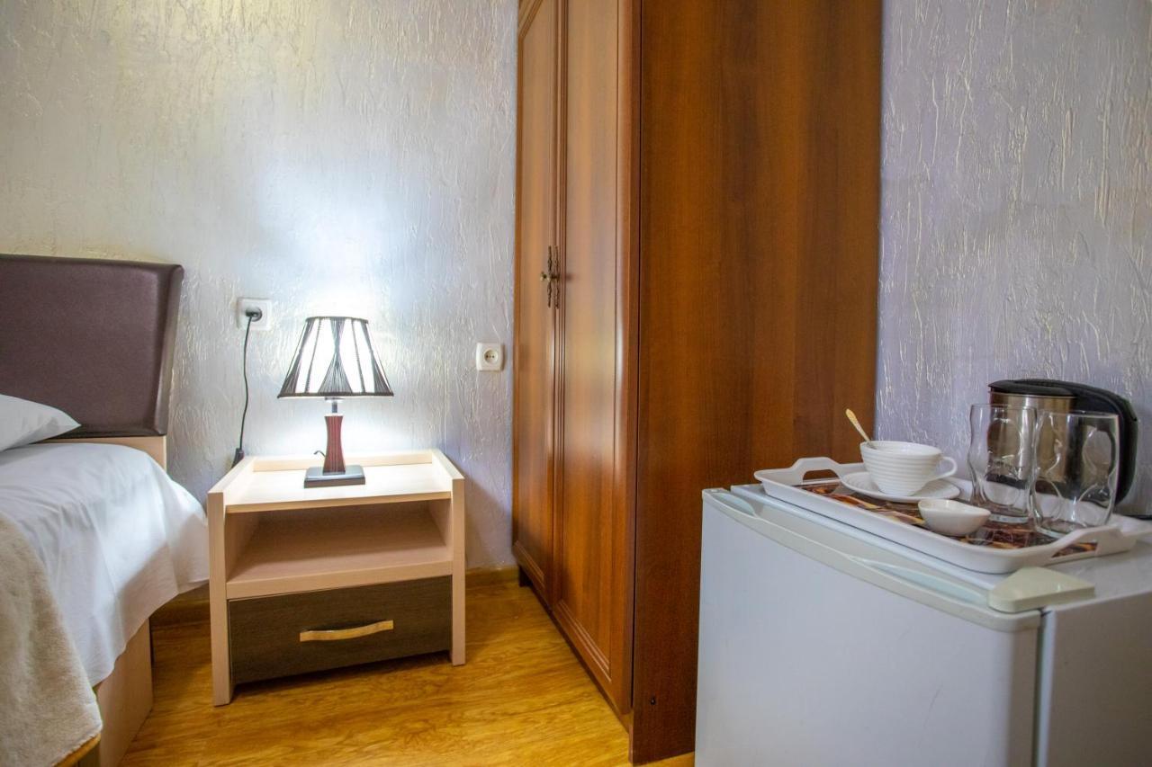 Hotel Mkudro Kutaisi Exteriör bild