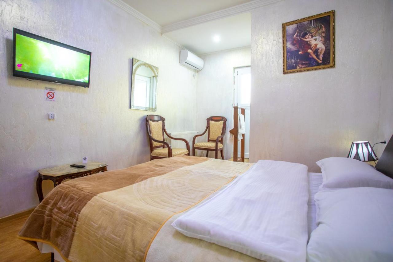 Hotel Mkudro Kutaisi Exteriör bild