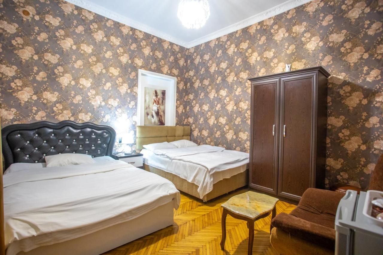 Hotel Mkudro Kutaisi Exteriör bild