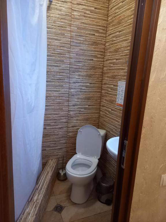 Hotel Mkudro Kutaisi Exteriör bild